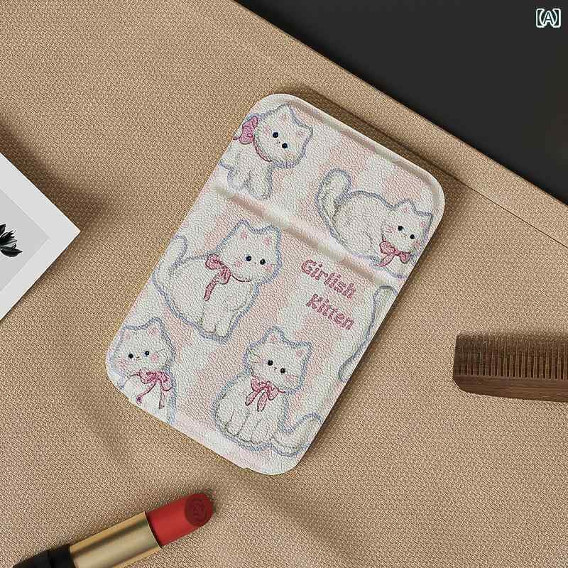 手鏡 コンパクト 小型 ミラー ポータブル メイクアップミラー 旅行用 折りたたみ 式 手持ち コーム オール イン ワン 学生 寮 ミニ