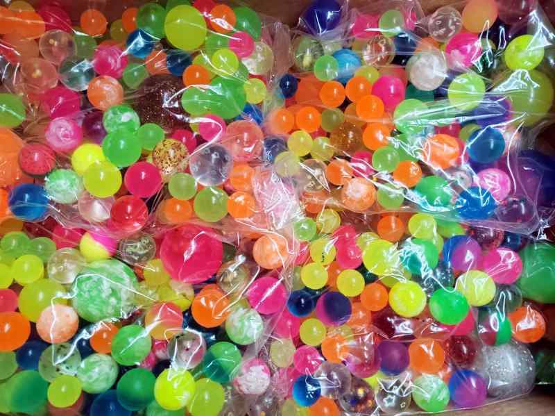 スーパーボール 種類いろいろ すくい 水に浮く 弾力あり お祭り 縁日セット 景品 おもちゃ 業務用 おうち縁日 お風呂・プール 子供会 くじ引き 夏祭り 自宅用 水遊び 大容量 キラキラ カラ