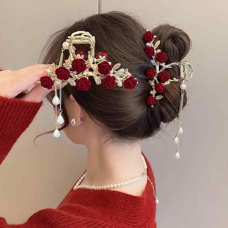 ヘアアクセサリー 女性用 赤 バラ 花モチーフ フリンジ 髪留め アップヘア ピン ヘアピン 後頭部 クロコダイルクリップ 高級感 髪飾り 気質 ディスクヘア アクセサリー かわいい 軽量 伸縮性 普段使い 通勤用