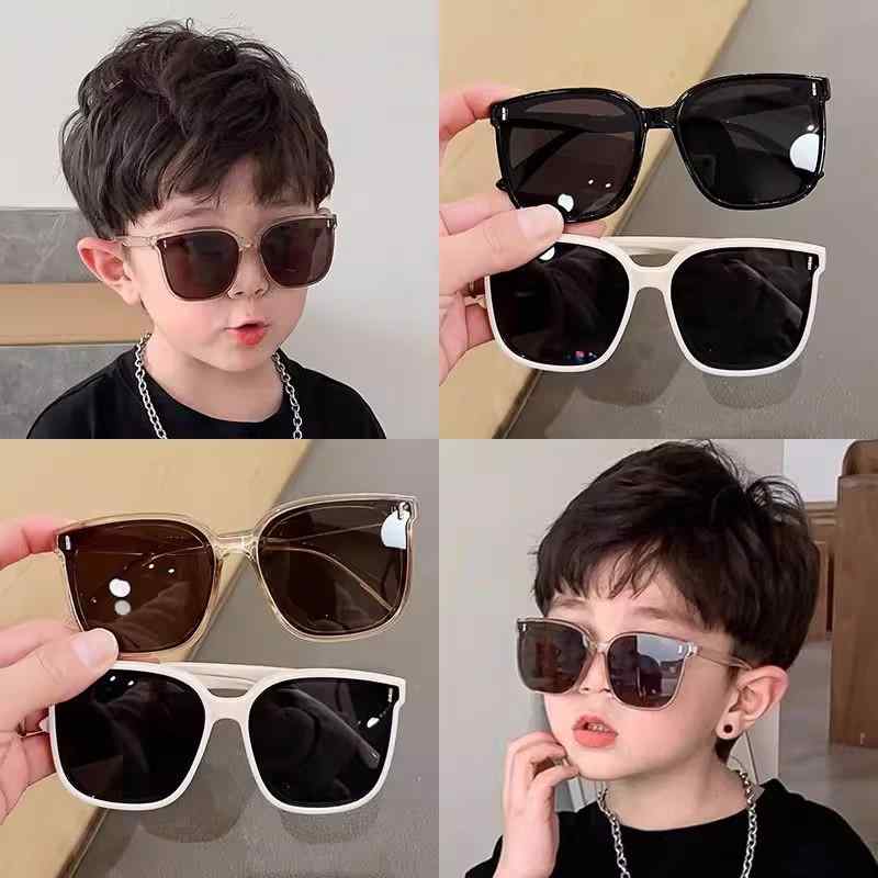 子供用 サングラス UV カット 防紫外線 男女 ベビー 太陽眼鏡 ファッション ストリートスタイル 軽量 保護 眼鏡 かわいい