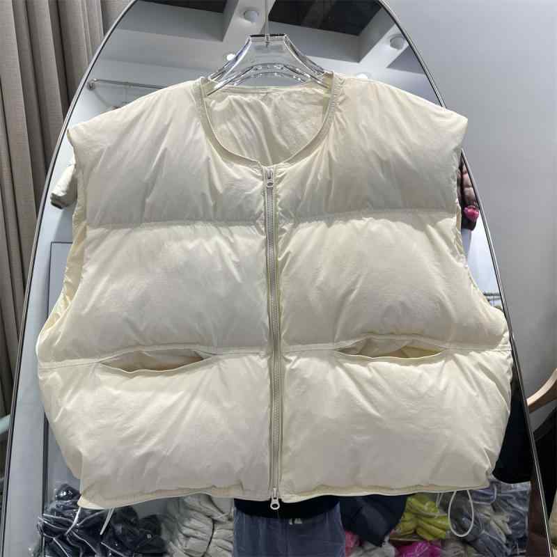樂天商城 - レディース ダウン ベスト 冬用 ショート丈 丸首 厚手 ゆったり 白鴨ダウン 暖か 保温 コート ジャケット