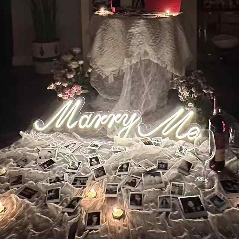 インテリアライト レディース メンズ ウェディング用 プロポーズ用 発光文字看板 LEDネオンサイン 結婚式 パーティー 飾り付け おしゃれ かわいい 演出アイテム 店舗装飾 雰囲気作り 壁掛け 置き型 電気ライト イルミネーション 撮影用 背景用 イベ benefiment-11256067 ベネフィメントショップ パッケージ画像
