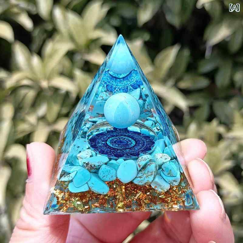 置物 ターコイズ 水晶 砕石 ピラミッド 樹脂 デスクトップ 装飾 インテリア 石 クラフト ギフト ラッキーアイテム