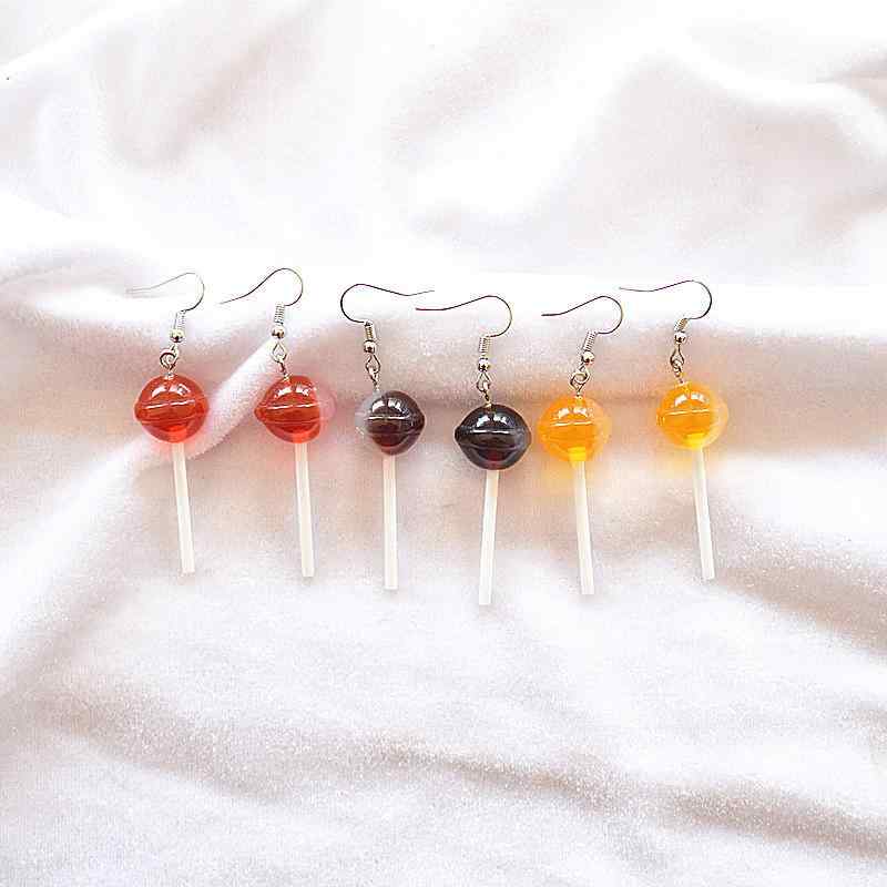 ピアス レディース アクセサリー かわいい リアル 食品サンプル ロリポップ 棒付きキャンディ 立体 デザイン レジン製 丸型 円形 ロングタイプ おしゃれ 個性的 ユニーク 揺れる 耳飾り ジュエリー プレゼント ギフト 普段使い カジュアル ガーリー