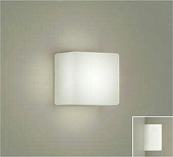 (LED内蔵)LED 5.8W 温白色／3500Kアクリル 乳白(マット)巾135 高132 出85mm0.4kg●7VA●密閉型●AC100V●調光可能(1％〜100％)●調光にはLED専用調光器(別売)をご使用ください。●光束維持時間40,000時間定格光束 480 lm定格消費電力 5.8 W固有エネルギー消費効率 82.7 lm/WRa93白熱灯60W相当★★★★★★★★★★★★取付方法：【工事必要型】★★★★★★★★★★★★※取付・施工には電気工事士の資格が必要ですメーカー希望小売価格はメーカーカタログに基づいて掲載しています当社は受注後のメーカーお取り寄せ対応です。そのため、ご注文商品が複数の場合は納期が一番遅いものに合わせて全て同時発送となります。配送料金についての詳細はこちらをご覧ください。