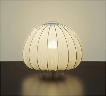 (ランプ付)LEDランプ 4.3W(E26) 電球色／2700K鋼板・鋼棒 白塗装布 リブ入(伸縮性) 白径φ350 高297mm1.8kg●7VA●中間スイッチ付(入切)●コード2m付(透明)●差込プラグ付●AC100V●ランプ寿命40,000時間●調光器併用不可●SENMU LAMP 使用可能定格光束 430 lm定格消費電力 4.3 W固有エネルギー消費効率 100.0 lm/WRa83白熱灯40W相当 メーカー希望小売価格はメーカーカタログに基づいて掲載しています 当社は受注後のメーカーお取り寄せ対応です。そのため、ご注文商品が複数の場合は納期が一番遅いものに合わせて全て同時発送となります。 配送料金についての詳細はこちらをご覧ください。