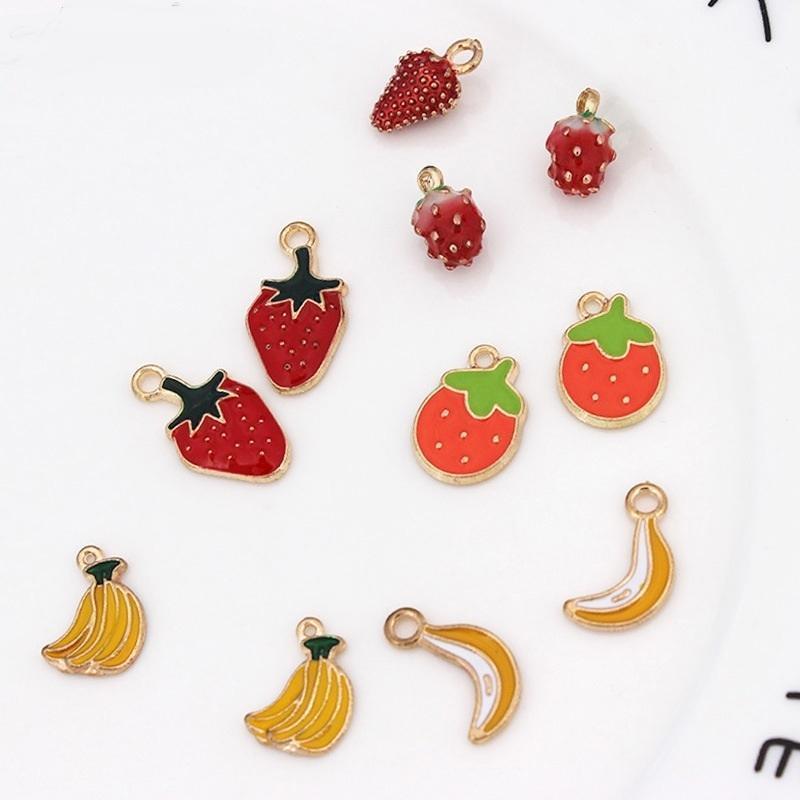 2ケ 果物 苺 バナナ イニシャル チャーム パーツ 金具 ピアス アクセサリー カン付 携帯キーホルダー DIY材料 手作素材