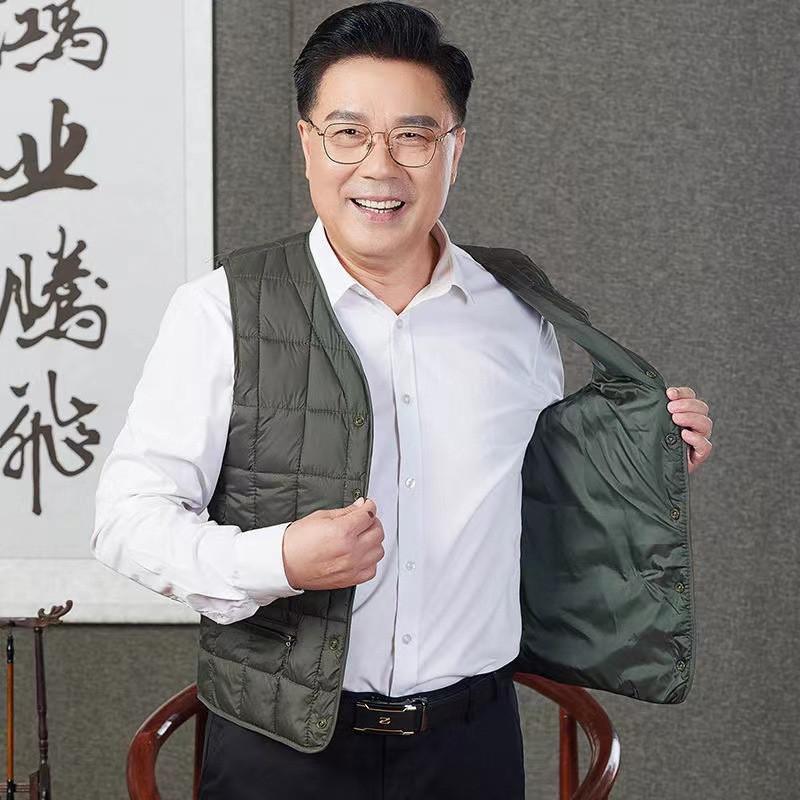 ダウンベスト メンズ ライトダウン Vネック ライナー インナー キルティング 無地 薄手 防寒 軽量 大きいサイズ ゆったり 暖か 着痩 父 ギフト