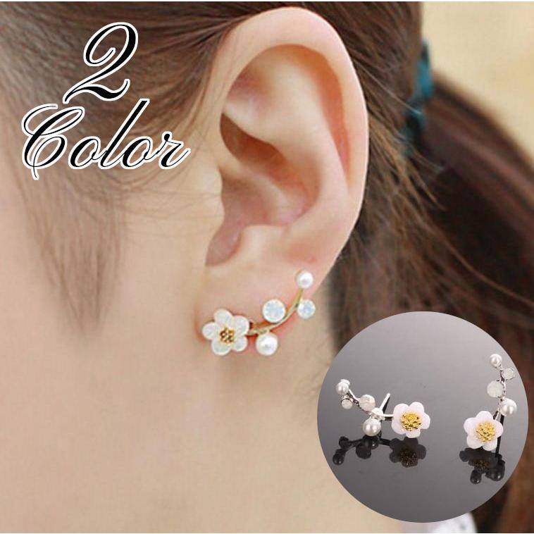 ピアス レディース アクセサリー 両耳用 耳飾り お花 フラワー フェイクパール ギフト プレゼント 贈り物 女性用 おしゃれ 華やか かわいい 普段