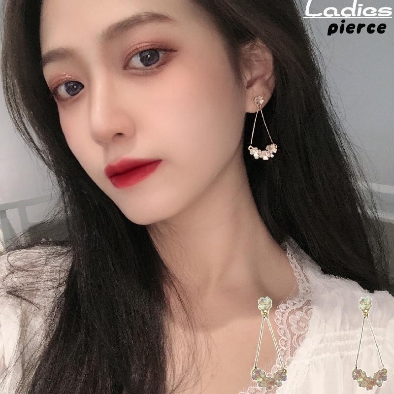 ピアス スタッド レディース アクセサリー ジュエリー 花 三角 かわいい おしゃれ 揺れる キラキラ ファッション 小物 ギフト プレゼント 贈り物