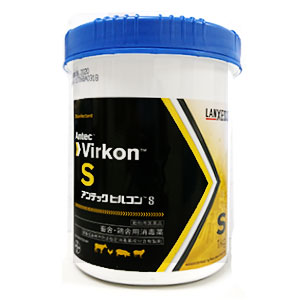 ※パッケージは予告なく変更となる場合がございます。予めご了承下さい。 商品特徴 幅広い殺菌スペクトラム持つ複合次亜塩素酸系消毒剤。 畜鶏舎や器具類、踏込槽の消毒にすぐれた効果を発揮します。 ●あらゆる病原菌を即効・確実に駆除。 ●粉末タイプで取り扱いが簡単。 ●不快な臭いや刺激臭がなく、腐敗性も少ないピンク色（希釈液）の消毒剤。 ●診療施設内の消毒にも優れた効果を発揮。 　 用途 畜・鶏舎、搾乳器具・ふ卵器具、 踏込槽および診療施設内の消毒 使用対象 畜・鶏舎／器具類／小動物診療領域（診療施設） 成分・分量 本品100g中に、ペルオキソー硫酸水素カリウム 50.0g及び塩化ナトリウム1.5gを含有 効能・効果 【畜産領域】 ●畜・鶏舎の消毒 ●搾乳器具・ふ卵器具の消毒 ●踏込槽での消毒 【小動物診療領域】 ●診療施設内の消毒 用法・用量 本品を下記の希釈倍率となるよう水又は微温湯 にて溶かし散布，浸漬又は使用する。 【畜産領域】 ●畜・鶏舎の消毒： 500倍希釈液を床面又は壁に適量散布する。 （有効塩素量で表した酸化力0.02％） ●効果が認められるウイルス類を対象とした畜・ 鶏舎の消毒： 500〜2000倍希釈液を床面又は壁に適量 散布する。（有効塩素量で表した酸化力0.02 〜0.005％） ●搾乳器具・ふ卵器具の消毒： 1000倍希釈液に2〜5分間浸漬する。（有 効塩素量で表した酸化力0.01％） ●踏込槽での消毒： 100倍希釈液を使用し，薬液の更新は1週毎 又はひどく汚れた時とする。（有効塩素量で表 した酸化力0.1％） 【小動物診療領域】 ●診療施設内の消毒： 100倍希釈液を診察台，手術台，床又はケー ジに適量を散布する。（有効塩素量で表した 酸化力0.1％） 諸注意 【一般的注意】 ●本剤は効能・効果において定められた目的にのみ使用すること。 ●本剤は定められた用法・用量を厳守すること。 【使用者に対する注意】 ●原末及び希釈液が、皮膚、眼、飲食物、飼料、被服、少児のおも ちゃ等に直接かからないように注意すること。万一、皮膚や眼に 付着した場合はよく洗うこと。 ●原末及び希釈液を誤食・誤飲しないよう注意すること。 ●本剤を誤飲した場合は、吐かずに、直ちに医師の診察を受けること。 ●本品又は本品の希釈液を取り扱う場合には、ゴム手袋等を装着 すること。 ●散布中にはマスク等をして本剤を吸い込まないように注意すること。 ●アレルギー体質等で、発赤、掻痒感等の過敏症状が現われた場 合には直ちに使用を中止すること。 【保管上の注意】 ●小児の手の届かない乾燥した暗所に保管すること。 ●使用後は常にふたをしめること。 広告文責 くすりの勉強堂TEL 0248-94-8718 ■発売元：バイエル薬品株式会社 フリーダイヤル 0120-106-398 ※フリーダイヤルがご利用いただけない場合：06-6133-7555 　