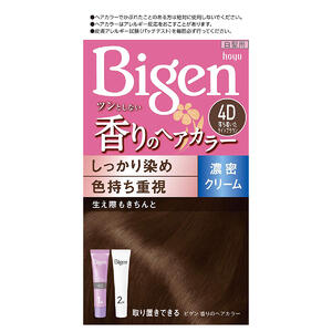 ※パッケージデザイン等は予告なく変更されることがあります。予め御了承下さい。 ＜＜ビゲン製品一覧はコチラ 特徴 ●ツンとしない。贅沢なアロマの香りに包まれて、髪色きれいに染まる ●スイートフローラルの香り(ローズ、ジャスミンに、アップル、ピーチの甘さをあわせた、贅沢な香り) ●うるおい成分「ヒアルロン酸」を配合 ●使いやすい早染めクリームタイプ内容量40g+40g 使用方法(1)1剤と2剤を同量出し、よく混ぜます。 (2)乾いた髪に、コームブラシでムラなくぬります。 (3)15分ほど放置したあと、よくすすぎ、シャンプー・リンスで仕上げます。 ご注意 ※必ずご購入前・ご使用前にお読みください。 ・ご使用の際は必ず使用説明書をよく読んで正しくお使いください。 ・ヘアカラーはまれに重いアレルギー反応をおこすことがあります。 ・次の方は使用しないでください。 (1)今までに本品に限らずヘアカラーでかぶれたことのある方 (2)今までに染毛中または直後に気分の悪くなったことのある方 (3)頭皮あるいは皮膚が過敏な状態になっている方(病中、病後の回復期、生理時、妊娠中など) (4)頭、顔、首筋にはれもの、傷、皮膚病がある方 ・ご使用の際には使用説明書にしたがい、毎回必ず染毛の48時間前に皮膚アレルギー試験(パッチテスト)をしてください。 ・薬剤や洗髪時の洗い液が目に入らないようにしてください。 ・眉毛、まつ毛には使用しないでください。 ・幼小児の手の届かない所に保管してください。 ・高温や直射日光を避けて保管してください。 ・幼小児には使用しないでください。 区分医薬部外品広告文責くすりの勉強堂TEL 0248-94-8718 ■発売元：ホーユー