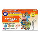 ※パッケージデザイン等は予告なく変更されることがあります。予め御了承下さい。【商品特徴】トラベルミン ファミリーは、乗りもの酔い症状の予防及び緩和に有効な乗りもの酔い薬です。トラベルミン ファミリーは、ラムネのようにフワッと溶ける速崩タイプなので、旅行中のバスや電車などの移動中でも水なしで服用できます。また、酔ってからでも効く成分を配合しているので、旅行を楽しんでいただけます。トラベルミン ファミリーひとつで、5歳以上のお子様から大人の方まで服用いただけます。【効能・効果】乗りもの酔いによるめまい・吐き気・頭痛の予防及び緩和 【用法・用量】乗りもの酔いの予防には、乗りものに乗る30分前に、次の1回量をかむか、口中で溶かして服用してください。 ●成人（15歳以上）　1回量：2錠●11歳以上15歳未満　 1回量：2錠 　●5歳以上11歳未満　1回量：1錠 ●5歳未満 服用しないことなお、その後必要な場合には、1回量を4時間以上の間隔をおいて服用してください。1日の服用回数は2回までとしてください。 1.　小児（5歳以上15歳未満）に服用させる場合には、保護者の指導監督のもとに服用させてください。修学旅行などに持たせる場合には、事前に用法、用量など、服用方法をよく指導してください。 2.　錠剤の取り出し方 錠剤の入っているシ−トの凸部を指先で強く押して、裏面の膜を破り、錠剤を取り出して服用してください。（誤ってシートのままのみこんだりすると食道粘膜に突き刺さるなど思わぬ事故につながります。） 【剤形】錠剤【成分・分量】（100g中）成人1回量1錠中に次の成分を含みます。塩酸メクリジン 含量25mg働き：自律神経や嘔吐中枢の異常な興奮をおさえますスコポラミン臭化水素酸塩水和物 含量0.16mg乗りものによって起こる感覚の混乱を軽減します ※添加物として、トウモロコシデンプン、D-マンニトール、l-メントール、香料、三二酸化鉄、ジメチルポリシロキサン、ステビア抽出精製物、セルロース、ポビドン、無水ケイ酸を含有します。 【使用上の注意】〔守らないと現在の症状が悪化したり副作用・事故が起こりやすくなる〕●してはいけないこと 1.本剤を服用している間は、次のいずれの医薬品も服用しないでください他の乗物酔い薬、かぜ薬、解熱鎮痛薬、鎮静薬、鎮咳去痰薬、胃腸鎮痛鎮痙薬、抗ヒスタミン剤を含有する内服薬（鼻炎用内服薬、アレルギー用薬） 2.服用後、乗物又は機械類の運転操作をしないでください（眠気や目のかすみ、異常なまぶしさなどの症状があらわれることがあります。）●相談すること 1．次の人は服用前に医師又は薬剤師に相談して下さい。・医師の治療を受けている人妊婦又は妊娠していると思われる人・高齢者 ・本人又は家族がアレルギ−体質の人・薬によりアレルギー症状を起こしたことがある人・次の症状のある人・・・排尿困難 ・次の診断を受けた人・・・緑内障、心臓病2．次の場合は、直ちに服用を中止し、この説明文書を持って医師又は薬剤師に相談して下さい。（1）服用後, 次の症状があらわれた場合●関係部位ー皮ふ　症状・・・発疹・発赤、かゆみ●関係部位ー循環器 　症状・・・頭痛 ●関係部位ーその他　症状・・・顔のほてり、排尿困難、異常なまぶしさ 3．次の症状があらわれることがあるので、このような症状の継続又は増強がみられた場合には、服用を中止し、医師又は薬剤師に相談してください　口のかわき。便秘 【医薬品の保管及び取り扱い上の注意】(1)直射日光の当たらない湿気の少ない涼しい所に密栓して保管してください。 (2)小児の手の届かない所に保管してください。(3)他の容器に入れ替えないでください。(誤用の原因になったり品質が変わります) (4)使用期限を過ぎた製品は使用しないでください。【区分】第2類医薬品【お問い合わせ先】エーザイ株式会社 〒112-8088　東京都文京区小石川4-6-10TEL：0120-161-454（平日9時〜18時　土日・祝日9時〜17時　 365日対応、フリーダイヤル）■発売元：エーザイ株式会社広告文責くすりの勉強堂0248-94-8718 【使用期限 1年以上】■通常便でのお届けは　コチラ ＞＞ ▼トラベルミン製品一覧