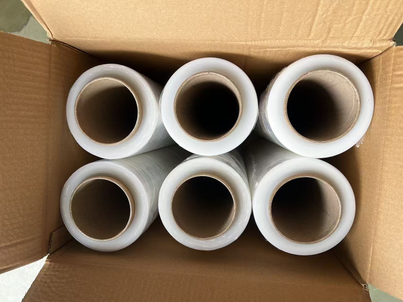 【3%OFFクーポン】 6本セット ストレッチフィルム 500mm×300m 厚み 18μ 高強度タイ...