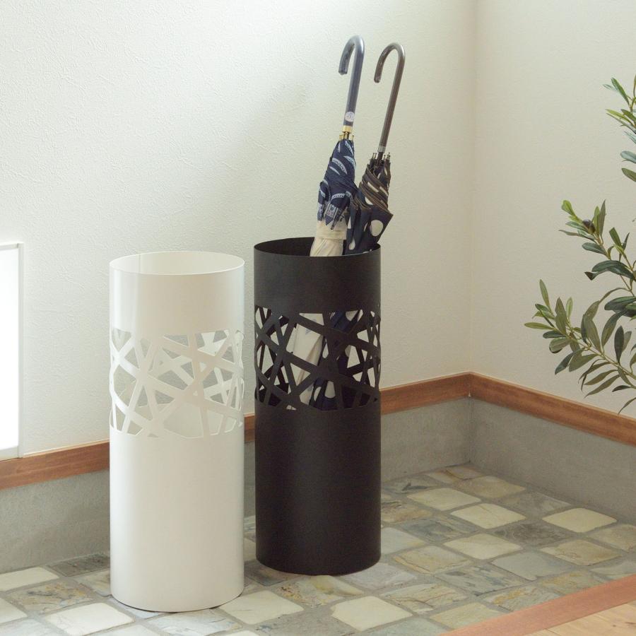 【100円クーポン中】傘立て おしゃれ スリム 屋外 北欧 コンパクト 白 安い アイアン シンプル 玄関 省スペース アンブレラスタンド