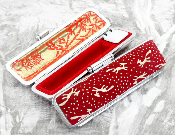 【100円クーポン中】印鑑ケース はんこケース 赤印伝 ケース 鹿革 きつねが走ってる柄 10.5mm 〜 12mm おしゃれ 印鑑収納 朱肉付き ハンコケース...