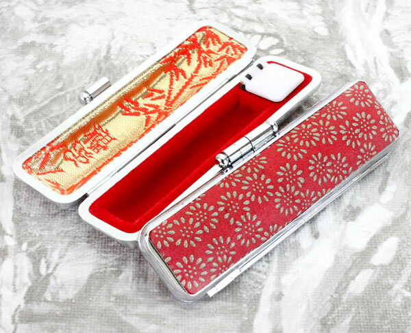 【100円クーポン中】印鑑ケース はんこケース 赤印伝 ケース 鹿革 菊満開 13.5mm 〜 15mm おしゃれ 印鑑収納 朱肉付き ハンコケース 印鑑 ケー...