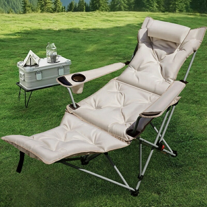 折りたたみリクライニングチェア ポータブルキャンプチェア 調節可能な背もたれと綿入りシート付き 旅行用 ビーチ 釣り アウトドアチェア