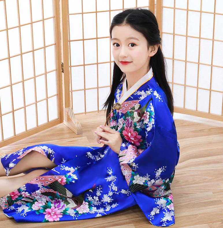 和装花柄ゆかた浴衣夏祭り盆踊りコスチューム日系 花火大会夏祭り 和服浴衣 150キ...