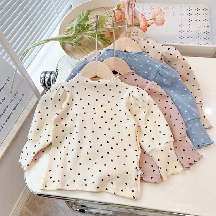 Beppin楽天市場店の長袖 カットソー 子供服 リブ クルーネック ハイネック 送料無料 トップス ハート柄プリント 女の子 メロウフリル かわいい キッズ ガールズ こども服 子ども服 パフスリーブ ボリューム袖 バルーン袖 バルーンスリーブ ランタンスリーブ｜アングル3