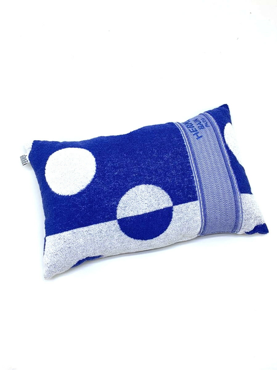 エルメス 雑貨 ヨッティング クッション ピロー 枕【Aランク】【中古】tn230423のサムネイル