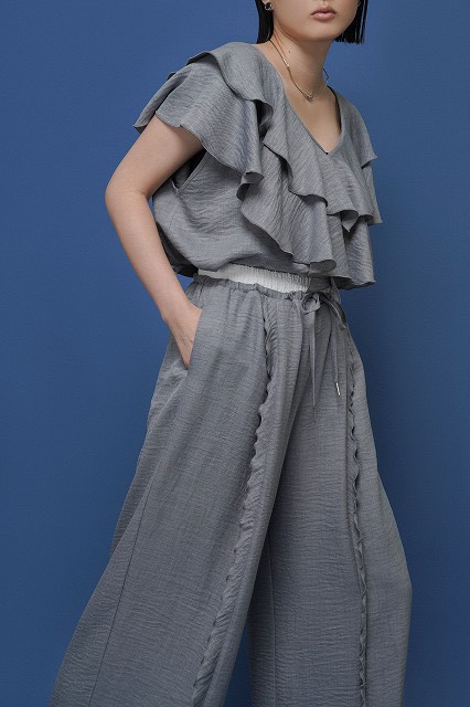 【即納】【CYAN 2026 SPRING&SUMMER Vol.2】CYAN　TOKYO　シアン　シアントウキョウ　フリルラインレイヤーウエストワイドパンツ 601482 bequadro-10001664 bequadro サンプル画像2