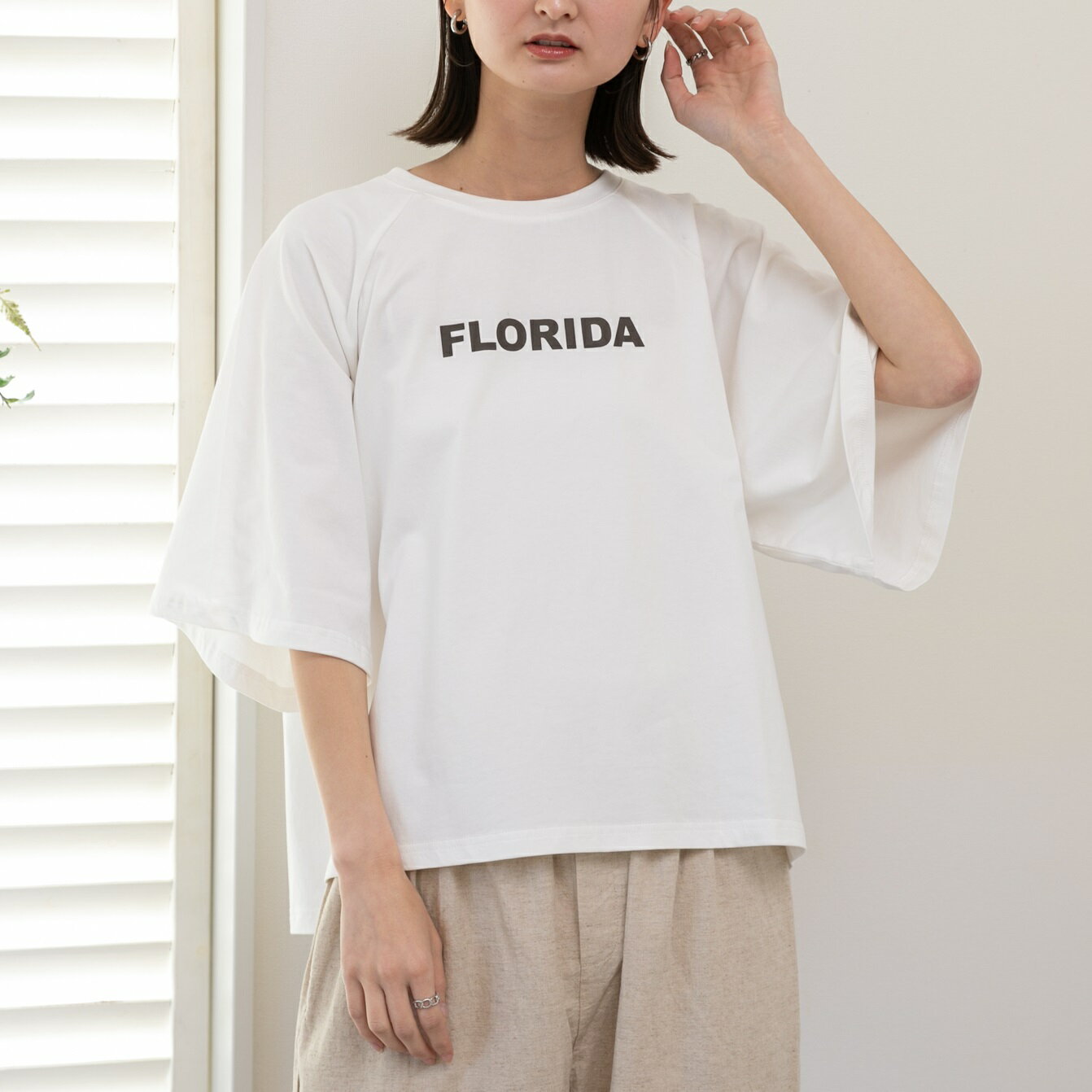 送料無料 bequadro シルケット風 天竺フレアースリーブロゴTシャツ 型番35-0516