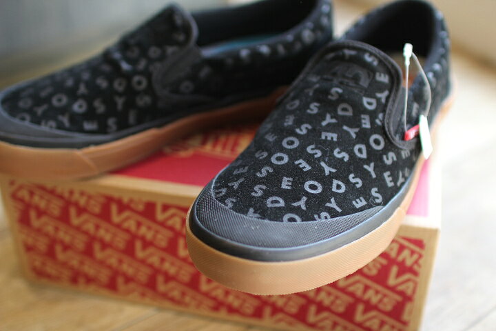 VANS(ヴァンズ)BMX SLIP-ON Odyssey(BMX スリップオン オデッセイ40周年)40周年限定コラボモデルスリップオン左右クッションインソール付きアメリカ買付け商品 正規品 新品 ヴァンズ スリップオン送料無料 即日出荷対応