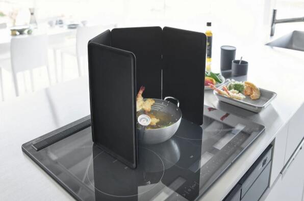 Rakuten - 山崎実業 tower レンジガード 折りたたみ 折り畳み 油はね防止 IH用 コンロ 4面 マグネット 食洗機 油はねガード 油よけ 油跳ね防止 レンジカバー 天ぷら 揚げ物 飛び散り 油汚れ防止 汚れ防止 おしゃれ 公式 【ブラック】