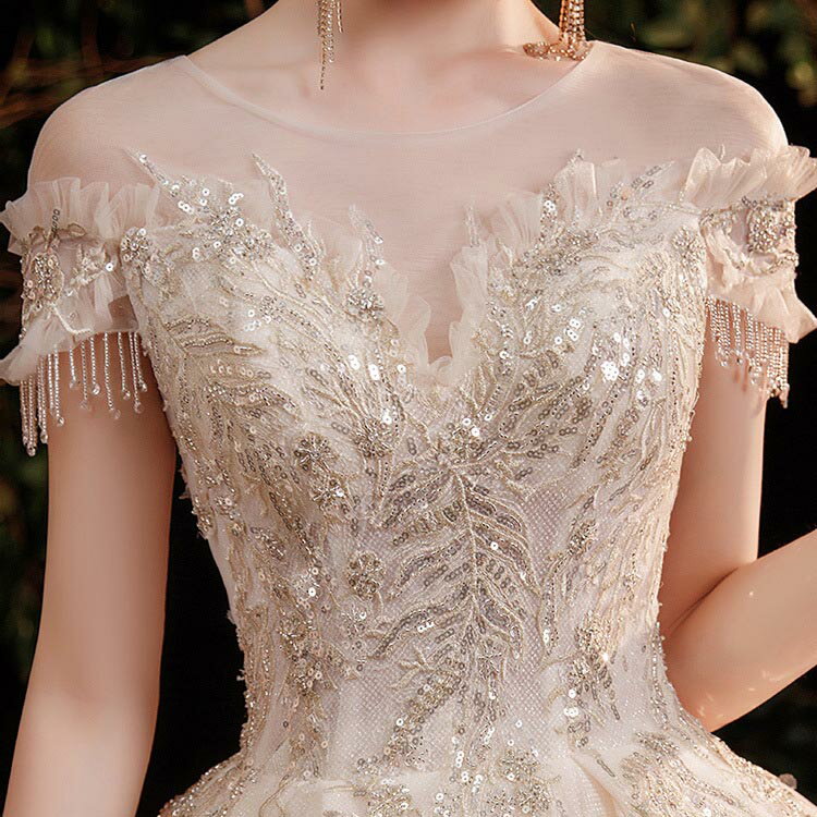送料無料 ウェディングドレス 袖あり フリンジ ビーズ キレイめ 花嫁ドレス ブライダルドレス ライトシャンパン色 ロングドレス トレーンドレス ウェディング 海外挙式 ドレス 二次会 結婚式ドレス Aライン S M L XL XXL XXXL