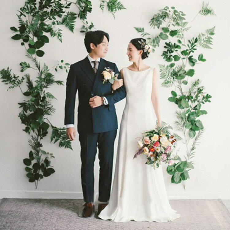 送料無料 二次会ドレス ウェディングドレス サテン ドレス 白 ロングドレス ノースリーブ 結婚式ドレス 二次会 無地 撮影 ホワイトドレス 背開き セクシー イブニングドレス パーティードレス Aライン XS S M L XL