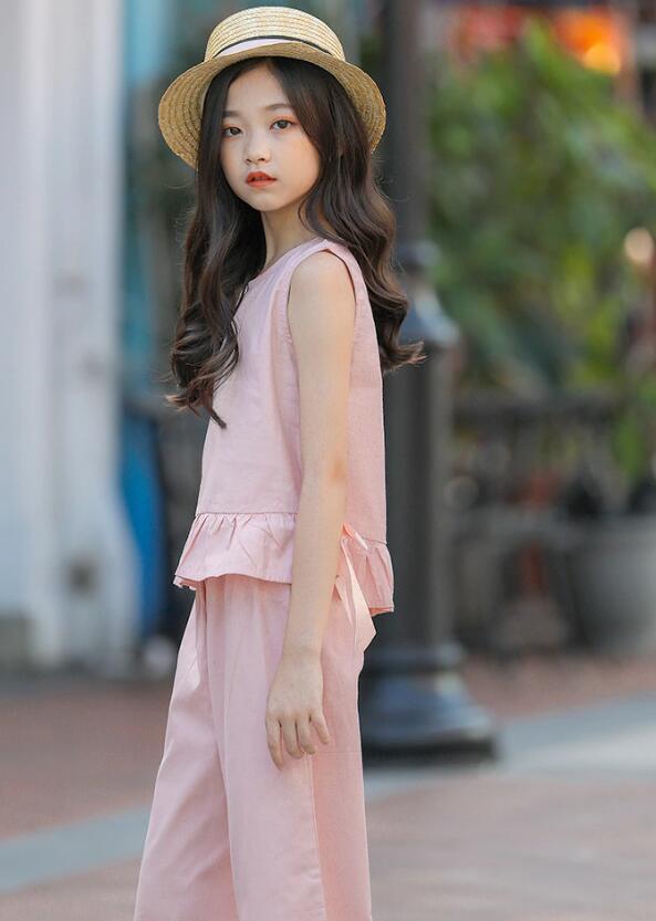 乐天商城 - 送料無料 韓国子供服 夏着 子供服 2点セット韓国子供服 上下 セットアップ 女の子運動 2点セット レジャー ベスト+パンツ ワイドパンツ 大きめサイズ おしゃれな子供服 可愛い カジュアル ピンク イエロー ライトブルー 110-160