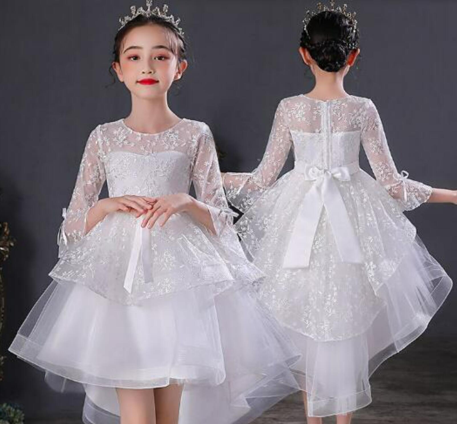 素材 ポリエステル、など カラー ドレス 注意事項 △スパンコールは元々取れやすい素材です。予めご了承ください。 △商品写真はできる限り実物の色に近づけるよう加工しておりますが、 お客様が使用するパソコンのモニター設定や部屋の照明により多少...