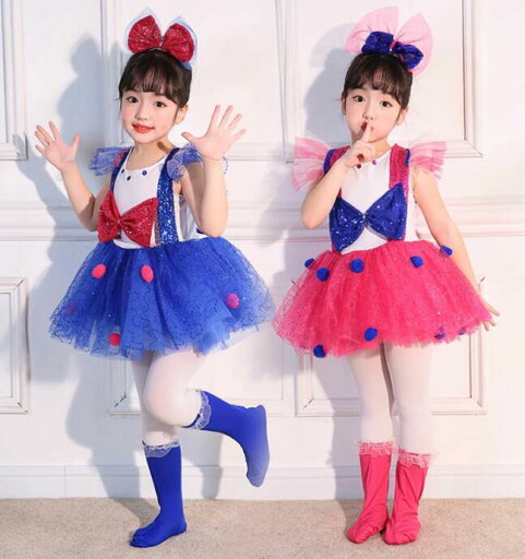 送料無料 子供ダンス 衣装 女の子 ダンス ワンピース チュール スパンコール ふわふわ きらきら ショート丈 ワンピース ボリューム サスペンダーレイヤード着風 肩にフリル 大きい蝶リボン 髪飾りと靴下付き 子供 110-170 送料無料 子供ダンス 衣装 女の子 ダンス ワンピース チュール スパンコール ふわふわ きらきら ショート丈 ワンピース ボリューム サスペンダーレイヤード着風 肩にフリル 大きい蝶リボン 髪飾りと靴下付き 子供 110-170