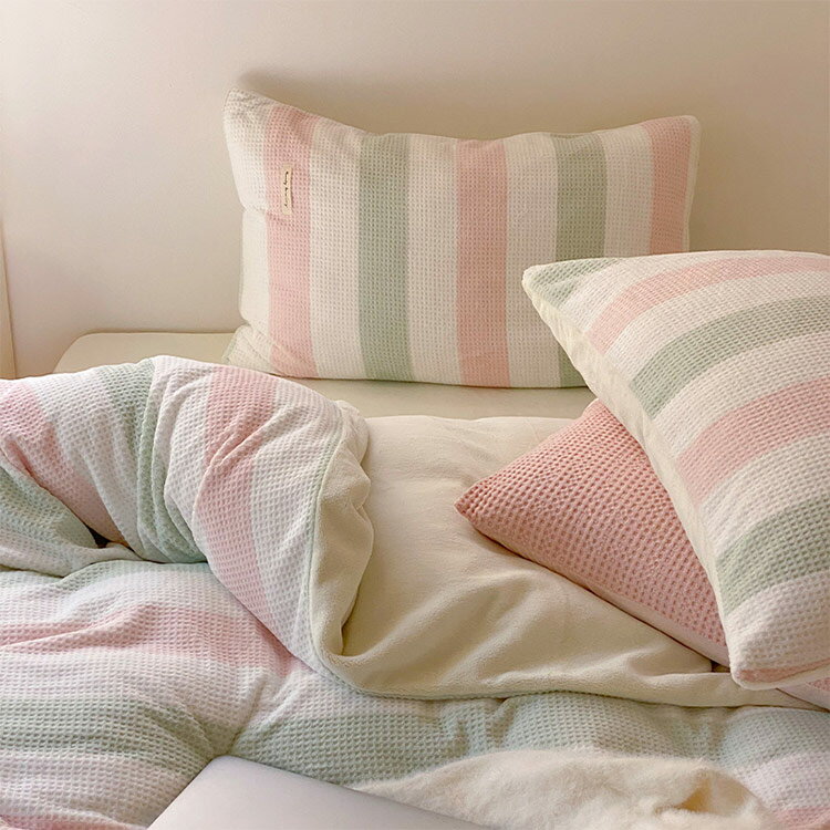 布団カバー 冬 4点セット ストライプ 寝具 敷カバーセット ベッド用品 ダブル フランネル 暖かい ピンク グリーン 掛カバー 布団カバーセット 枕カバー パープル イエロー ブルー 送料無料