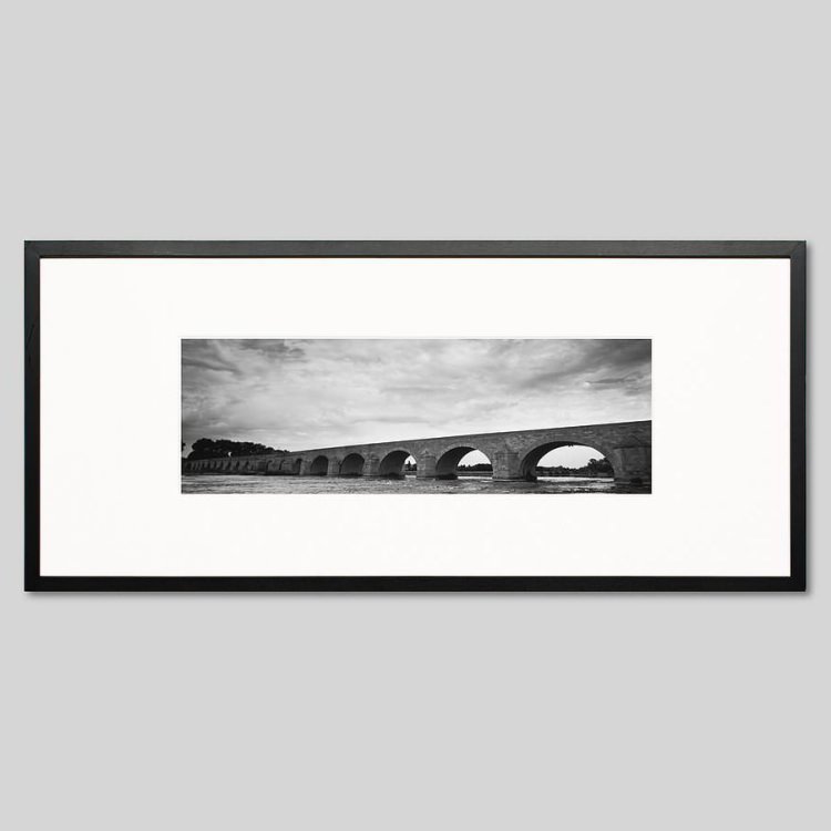 IGREBOW フランス ロワール川に架かる石橋|アイグレボウ インテリアフォト ピクチャーアート 写真 スタイリッシュ モダン モノクローム モノクロ