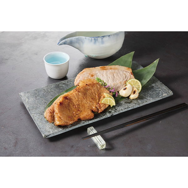 鹿児島県産黒豚ロース肉のステーキ&味噌漬|お肉...の紹介画像2