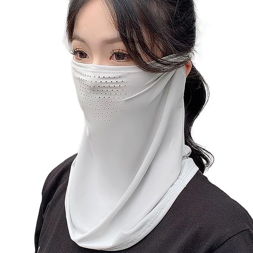 UVカット率90%以上の高い紫外線遮蔽率 洗濯しても効果が持続する高機能・高耐久素材を使用しています 息苦しくなく、メガネもくもらない構造(鼻と口に呼吸用の開口部) 洗濯可能でいつも清潔(繰り返しの洗濯にもUV効果が落ちない生地使用) 日常生活とアウトドアのジョギング、ランニング、ハイキング、サイクリング、キャンピング、通勤、釣り、山登り、旅行、車の運転・農作業・ガーデニングなどなさまざまの活動に大活躍!使い勝手抜群の夏用フェイスカバーです! 【-5°C瞬間冷感! ひんやり長持ち】 【UPF50+で顔も首も完全武装!UVチェッカー付き】 【二重固定設計・耐久性アップ】 【秒で装着!らくらく調整】 接触冷感 日焼け防止 フェイスカバー UVカット冷感マスク お客様はこのマスクについて、以下のような評価をしています: ひんやり涼しく気持ちいいと好評です。接触冷感素材で、着けた瞬間からひんやりして気持ちが良いとの声があります。また、紫外線対策に最適で呼吸しやすいという意見が多くあります。 肌触りもサラサラしていて、夏でも快適に過ごせると感じています。 通気性も良く、苦しくないとの声もあります。