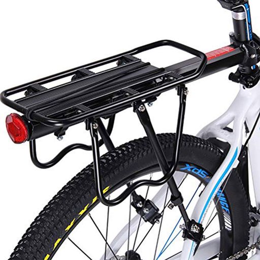 「優れた材質」:自転車リアキャリアは軽量、丈夫、耐食性に優れるアルミを採用、通常の塗装に比べ軽量性、耐久性に優れるアノダイズド(アルマイト)塗装を採用します。プレート部分はサビに強く、泥除けにもなるので、雨の日も安心です。 「反射板付き」:自転車荷台は赤いリアリフレクターが付属していますので、夜間に安全に乗ることができます。 「簡単に取り付け」:サドル下のシートポストに固定するだけ、簡単設置のシートポストキャリアです。簡単に取り付けできます。 「耐荷重」:このマウンテン リアキャリアの最大可能積載量は50kgで、大きな荷物は背負わずに運ぶことができます。より重い荷物を積むことも可能です。荷物をしっかり固定することができ、長距離の移動や悪路走行時などの荷物の脱落を防ぎます。 「適用範囲が広い」:自転車用リアキャリアはクロスバイク、マウンテンバイク、折り畳み自転車等ほとんどの自転車タイプに適用します。