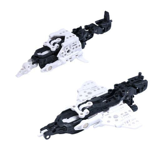 【本製品に関する重要なお知らせ】本品は変形フレームのみの商品です。外装アーマーは付属しておりません。製品を完全な状態でお楽しみいただくには、別売りの外装アーマーが別途必要となります。本フレームは、以下のBEASTDRIVEシリーズ製品に対応しています:BD-02 HYDRO BULLET/BD-04 ABYSS SWEEPER/BD-06 UZUSHIO 【新しい遊び方】本BD-06は「変形フレーム」と「外装アーマー」を分離して販売します。本品のみでは変形フレーム状態でのご提供となります。外装アーマーは別売りです。商品ページにてお好みのカラーをお選びください。BD-02・BD-04をお持ちのお客様は、本フレームに既存のアーマーを装着してお楽しみいただけます。本フレームは、従来のBD-02・BD-04用アーマーと互換性あり、3種のシャークシリーズアーマーを自由に組み替えて、自分だけのオリジナル機体をカスタマイズできます。 【商品仕様】梱包サイズ:12.5*21.5*6CM。高品質のPVC/ABS製。100%BPAフリー&amp;非毒性。ASTM、CPC、およびCPSIA安全基準合格。バリ跡を残せず最先端の製造プロセス。