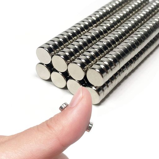 ネオジム磁石マグネットネオジウム磁石100個セット直径5mm厚い2mmお絵かきボード磁石強力冷蔵庫マグネ..