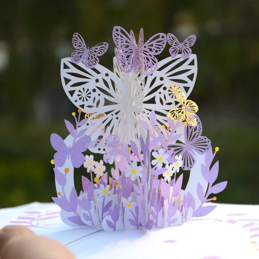 華やかな3Dバタフライバースデーカード繊細なデザイン特別な日を彩る立体グリーティングカード