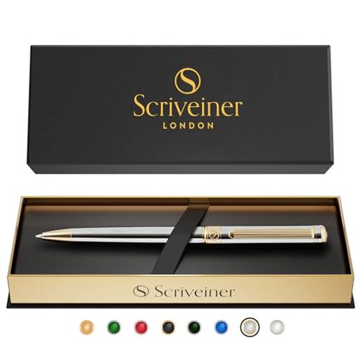 実際に手に持って本物の高級ペンの書き心地をお楽しみください-Scriveiner製の美しい高級ボールペンです。真鍮製、シルバークロームと24金仕上げ。英国の専門ブランドの最高品質とさりげない高級感をお楽しみください。 思いついたことをすぐに書けます減算当社はドイツ製シュミット社のリフィルを使用しており、どんな紙の上でもスムーズにペンを動かすことができます。 書き心地を追求した最適な重みとバランス減算この高級ペンは、毎日書くことが好きな方を念頭に設計されています。 同僚や大切な人が感動するペン減算このペンは美しい化粧箱に入っており、贈り物に最適です。カジュアルにも、役員が使用するペンとしても、職場、オフィスから個人用のペンとして使えるScriveinerのボールペンは周囲から絶賛されるでしょう。 卓越した優美さ、洗練、そしてさりげないラグジュアリー–Scriveinerのペンはイギリスのロンドンでデザインされました。時を超越する伝統的な英国デザインをお届けします。