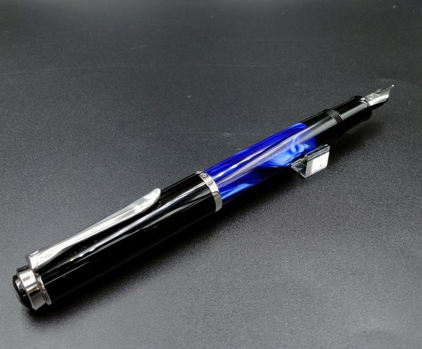 Pelikan ペリカン クラシック M205 マーブルブルー ステンレススチールペン先 万年筆