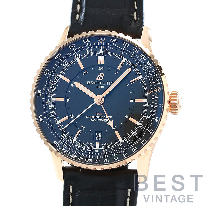 Item info【CONSIGNED(委託品)】航空用回転計算尺を装備して1952年に発表されて以来、世界で最も愛されるクロノグラフの一つというステータスを維持し続けている「ナビタイマー」コレクション。「Ref.R323101A1B1P1」は2025年に日本50本限定で登場したGMT機能付きのリファレンスで、41mm径のレッドゴールド製ケースにバーインデックスを配したブラックダイヤルとクロコダイルストラップを組み合わせたタイムピースとなっております。自動巻きムーブメント「キャリバー32」搭載、約42時間パワーリザーブ。尚、付属の保証書には販売日の記載はございませんが、2026年4月に日本国内のブティックで保証有効化された個体になります。ブライトリング 【BREITLING】 ナビタイマー オートマチック GMT 日本限定 R323101A1B1P1 メンズ ブラック K18レッドゴールド 腕時計 時計 NAVITIMER AUTOMATIC GMT 41 JAPAN LIMITED BLACK K18RG(RED) 【中古】商品の概要商品のスペックお問合せ用番号1002900010973ブランド名BREITLING(ブライトリング)シリーズ・モデル名NAVITIMER AUTOMATIC GMT 41 JAPAN LIMITED(ナビタイマー オートマチック GMT 41 ジャパン リミテッド)型番・品番R323101A1B1P1製造年2025年製ムーブメント自動巻き素材ケース：K18レッドゴールドバンド：純正クロコダイルストラップ/純正K18レッドゴールド尾錠風防：サファイアクリスタル風防文字盤カラーブラックサイズメンズサイズケース約：41mm保証期間当店購入日より、1年間の保証状態ベルトは使用感の少なめの美品です。ベゼルの一部に小打ち傷が少しございます。ほかにも全体的に気にならない程度の細かい傷などございますが、状態は非常に良いです。付属品簡易説明書付き保証書(日付および販売店の記載なし) 箱(やや劣化がございます)その他特徴日付表示 GMT 回転ベゼル COSC認定クロノメーター 50本限定 在庫店舗ISHIDA新宿店＜お問い合わせ：03-3341-4481＞ベスト販売 ベスト新宿本店 BEST新宿本店 ISHIDA WATCH BEST USED BEST VINTAGE ISHIDA新宿 イシダ新宿 グランフロント大阪 梅田 GRAND FRONT OSAKA ヒューリックスクエア札幌 北海道 HULIC SQUARE SAPPORO