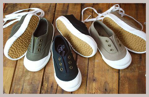 �ڥ����ȥ�åȡۥ��ˡ����� ���å�ZOOM ������ �͵��Ǥ� �����Х� �ǥå����塼�� Deck Shoes 1321 ���å� �Ҷ� �� 13cm-21cm
