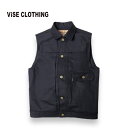 ViSE CLOTHiNG【バイスクロージング】 　24_Cross Denim Vest 4th (BKBK) 表地はクロスデニムベストシリーズと同生地の厚手のBKBKデニム地を使用。 FRONTボタン両サイドに、クロス柄の刺繍がWで入ります。 ●2024年モデルはボタンはすべて、RED TAiLオリジナルボタン(Silver)を使用。 レッドテイル定番のクロスベストシリーズ最新作! 今回のモデルで4作目のこのデニムベストは、過去のモデルの中でも一番シンプルな仕上がりとなっています。がっしかし、それとは逆に収納力は過去一番!できる限りスマートにバイクに乗りたい方、カバンを持ち歩きたくない方、キャンプ好きな方には特にオススメします。 【COLOR】 BKBK Denim 　 【size】 　M : 身幅51cm/着丈60.5cm 　L : 身幅54cm/着丈63.5cm 　XL : 身幅57cm/着丈66.5cm 　XXL : 身幅60cm/着丈69.5cm ●着用モデル：身長170cm.体重70kg(Lサイズ) ※当店では厳重に在庫管理を行っておりますが、店頭でも販売している為、タイミングにより在庫切れとなる場合が御座います。予めご了承下さい。 ※モニターや環境により実際の色味、質感が異なる場合がございます。すべての写真およびコンテンツの著作権は、当サイトが保有しており無断使用を禁止しております。デニムベスト メンズファッション バイカーベスト　ブラックデニムベスト【送料無料】ViSE CLOTHiNG バイスクロージング 24_Cross Denim Vest 4th (BKBK)メンズファッション デニムベスト レッドテイル定番のクロスベストシリーズ最新作! 5