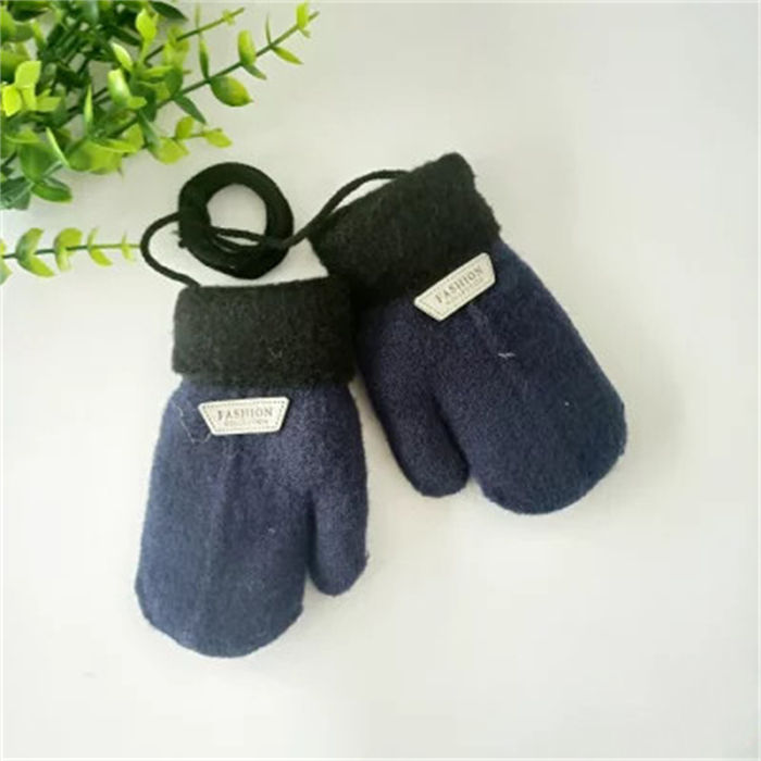 手袋 キッズ 女の子 男の子 裏起毛 かわいい キッズ ベビー 幼児 暖かい 冬 冬用 手袋 子供用 ふわふわ 手ぶくろ 男女兼用 防寒 スノーミトン お出かけ 裏起毛 女の子 無地 シンプル 雪遊び 冬対策 通学 通園 幼稚園 小学生 低学年 北国 ギフト