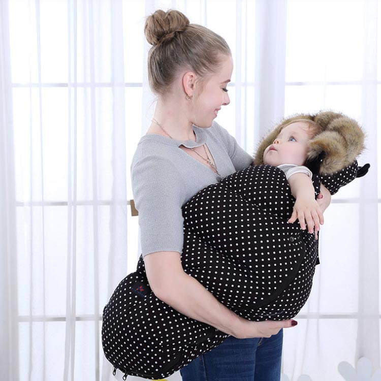 ベビーカー フットマフ 防寒 防寒カバー 裏起毛 フリース 中綿入り フード付き 耳付き ファスナー開閉 ダブルファスナー マジックテープ 背面スリット 暖かい 洗える 保温 お昼寝 誕生日 出産祝い ギフト プレゼント 春 秋 冬 無地 総柄 全15色 2