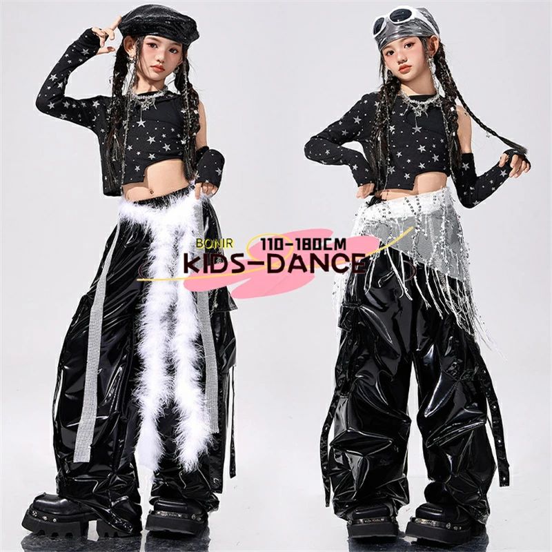 Rakuten - キッズ ダンス衣装 長袖 黒シャツ トップス 肩出し 星柄 ワイドパンツ レザー風 光沢感 ブラック 女の子 チアガール ジャズ 発表会 ダンスウエア 子供服 舞台衣装 チーム衣装 レディース ストリート JAZZ ステージ衣装 セットアップ ヒップホップ 練習着 普段着 HIPHOP